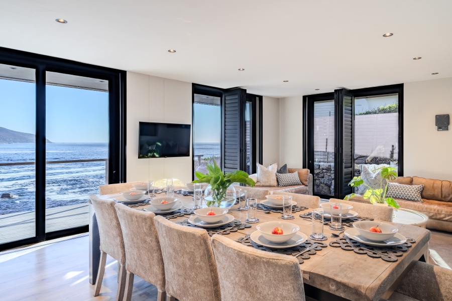 5 Bedroom Property for Sale in Camps Bay Western Cape